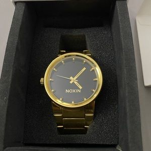 NIXON Cannon men’s Watch